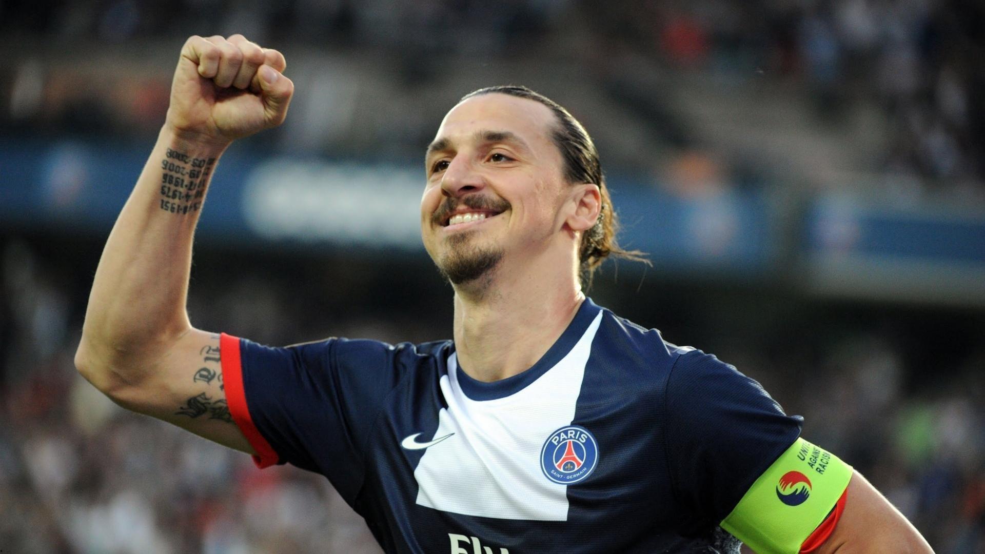 格瓦迪奥尔盛赞梅西，他是世界最佳，是决定比赛胜负的传奇