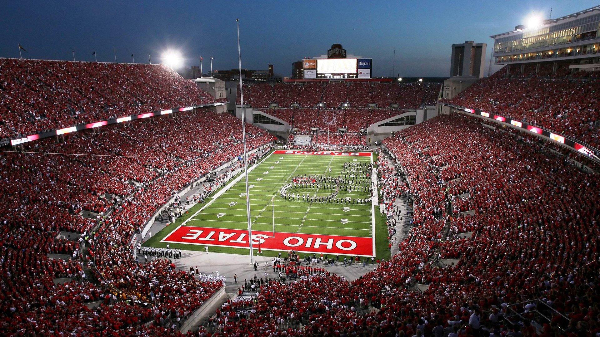 普约尔家庭生活首度揭秘，女儿近期方知父亲曾是巴萨传奇，家中鲜谈绿茵事