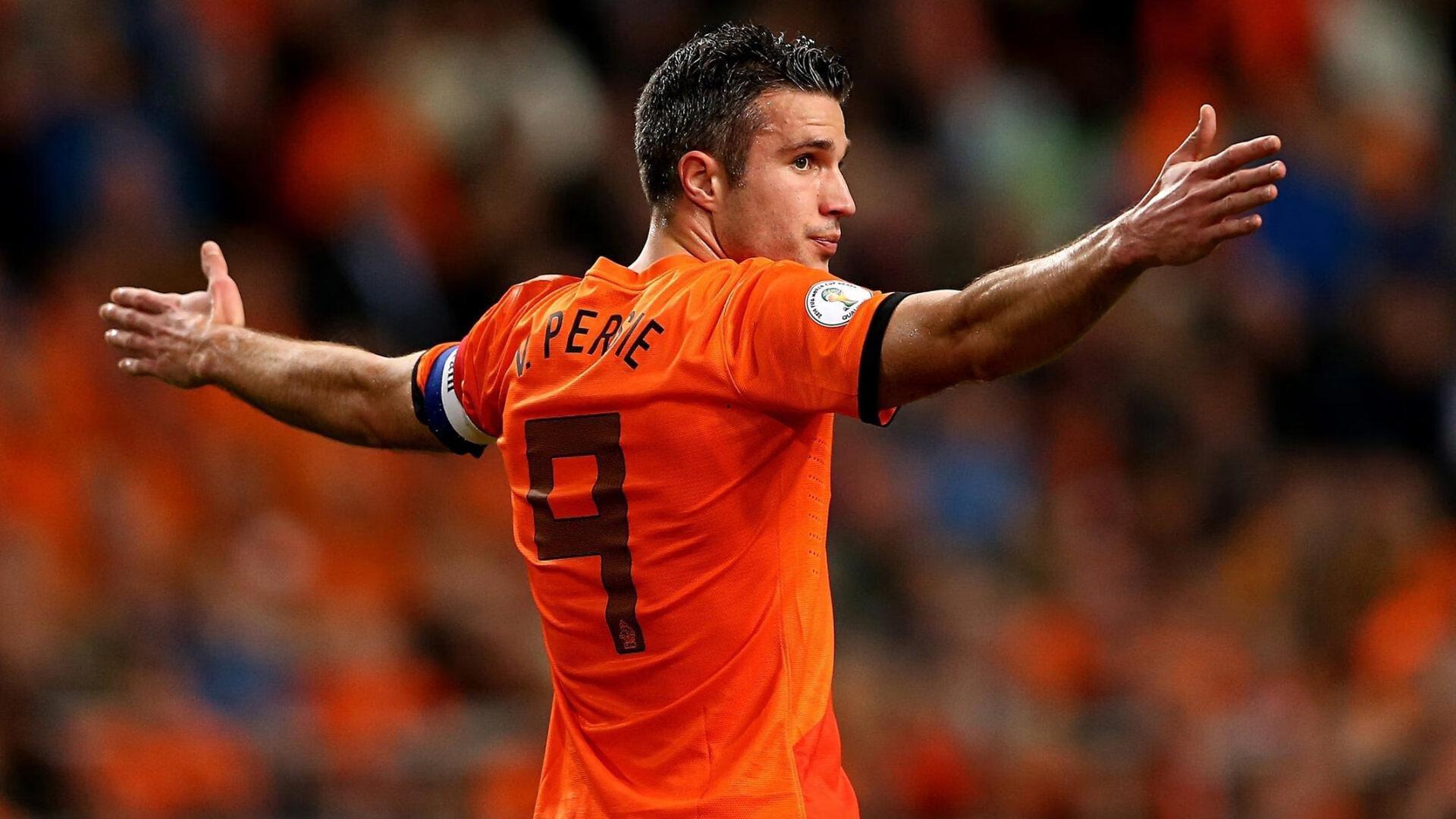 弗兰克挥别浙江泪洒绿茵场,告别战传射建功定格四年珍贵时光